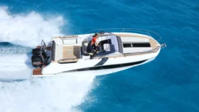 BENETEAU FLYER 8.8 SUNDECK