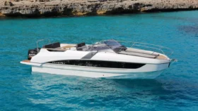 BENETEAU FLYER 8.8 SUNDECK