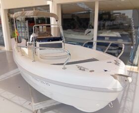 SAVER 500 OPEN CON MOTOR TOHATSU 50 HP