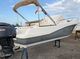 JEANNEAU CAP CAMARAT 755 YAMAHA 300 HP