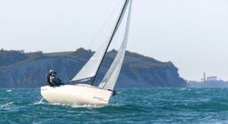 Beneteau Seascape First 18 Año 2018