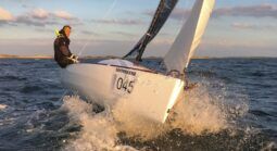 Beneteau Seascape First 18 Año 2018